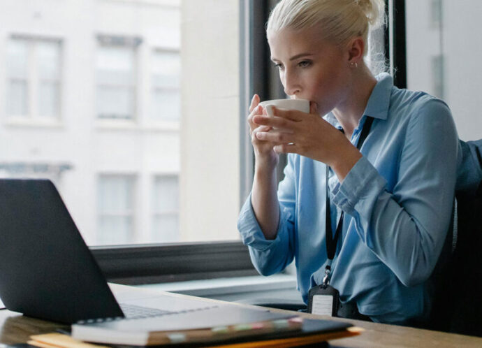 office22-1024x580-690x498-1